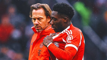Canada Captain Alphonso Davies Limps Off With Injured Hamstring In Bayern Win