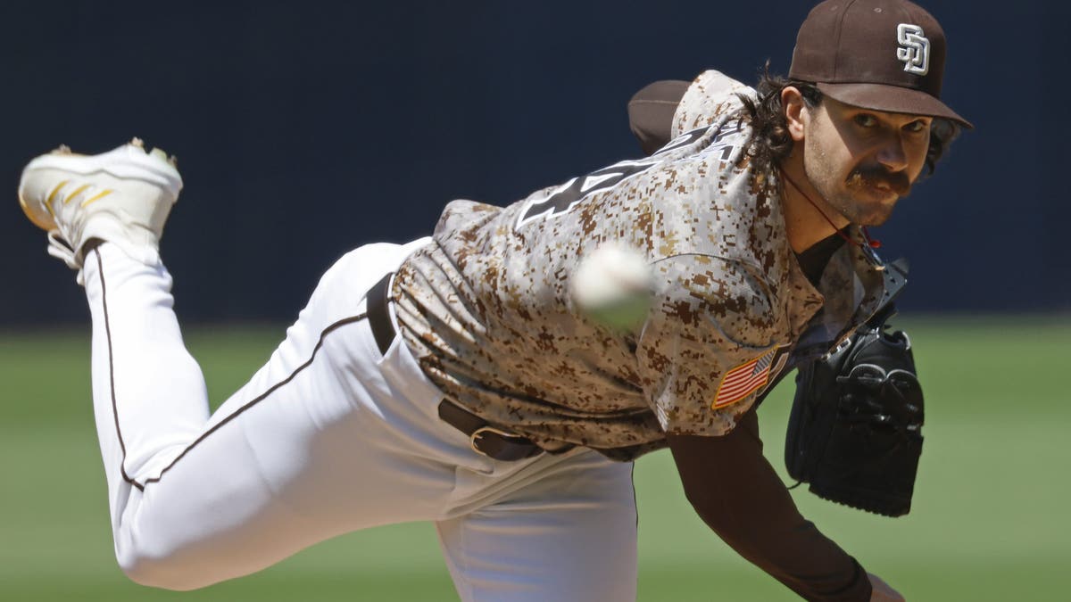 Dylan Cease led AL pitchers with 6.4 wins above replacement in 2022. (K.C. Alfred / The San Diego Union-Tribune via Getty Images)