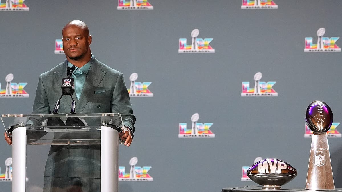 Kenneth Walker III joins Kansas City after a Super Bowl MVP performance for the Seahawks. (Thearon W. Henderson/Getty Images)