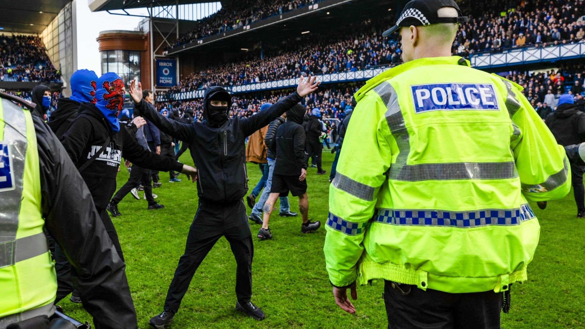 Old Firm Chaos In Scotland! Celtic, Rangers Fans Separated Amid Clashes