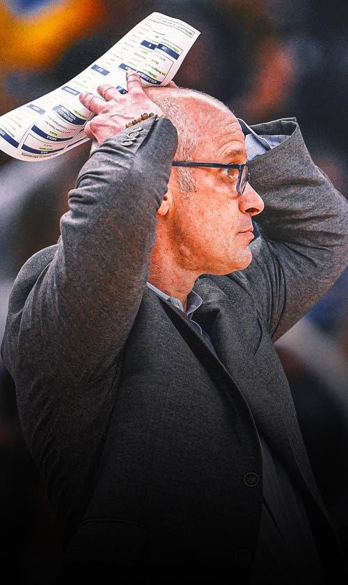 Dan Hurley Ejected In Final Second of Marquette's 68-62 Win Over No. 4 UConn