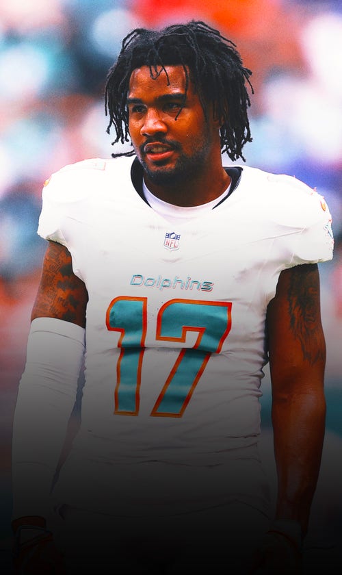 Broncos Reportedly Acquire Dolphins Star WR Jaylen Waddle