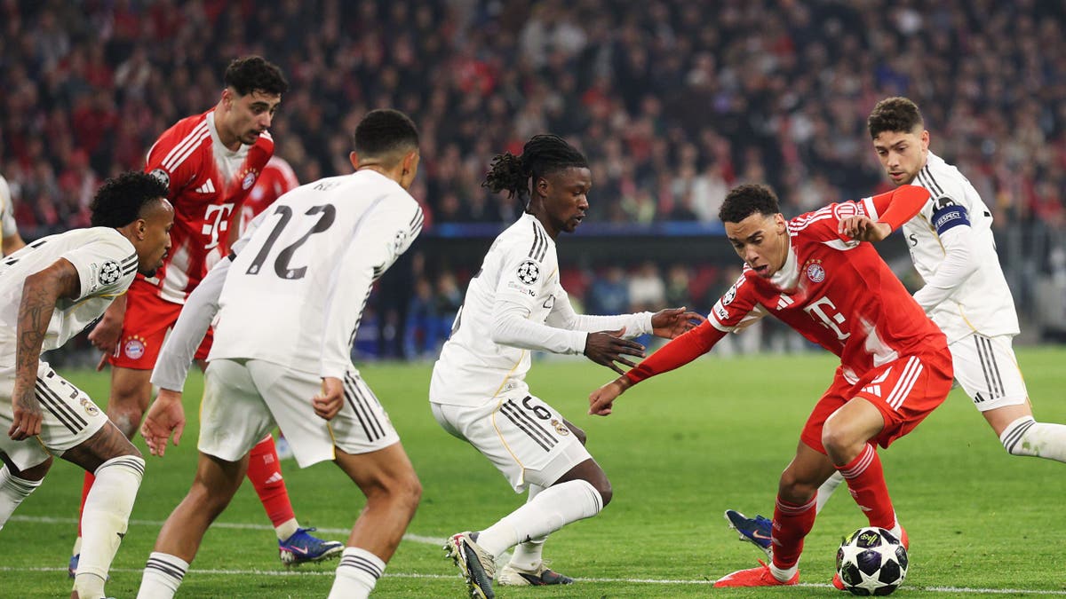 FC Bayern München v Real Madrid CF - UEFA Champions League 2025/26 Quarter-Final Second Leg