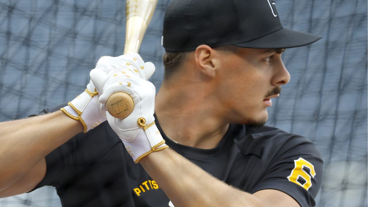 The Pirates selected Konnor Griffin with the No. 9 pick in the 2024 MLB Draft. (Photo by Justin K. Aller/Getty Images)