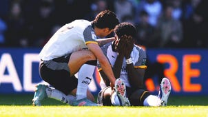 UNITED STATES MEN Trending Image: USA Striker Patrick Agyemang Stretchered Off, World Cup Chances Take Hit