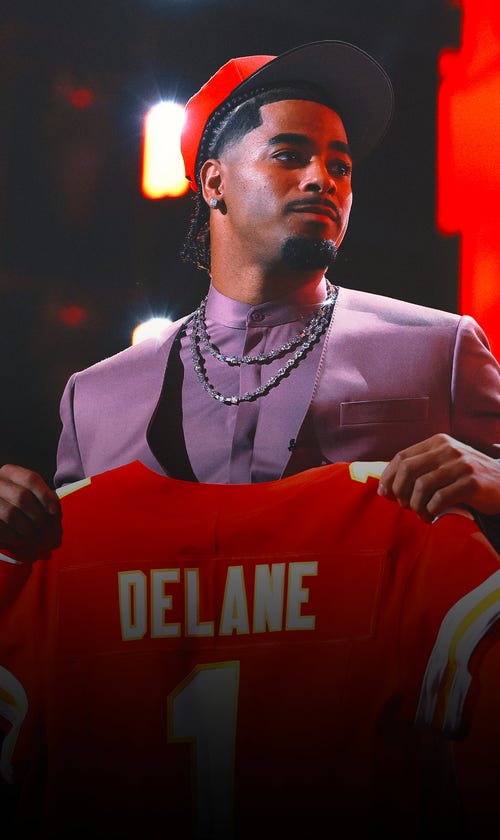 Herd Hierarchy: Rams Team to Beat? No Patriots in Top 10? Chiefs Rising After Draft?