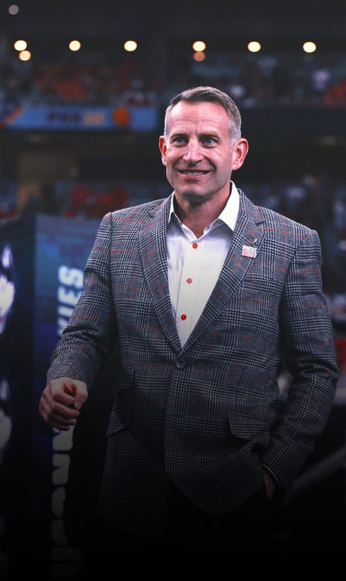 College Basketball 2025-2026 Buzz: Alabama Extends Nate Oats