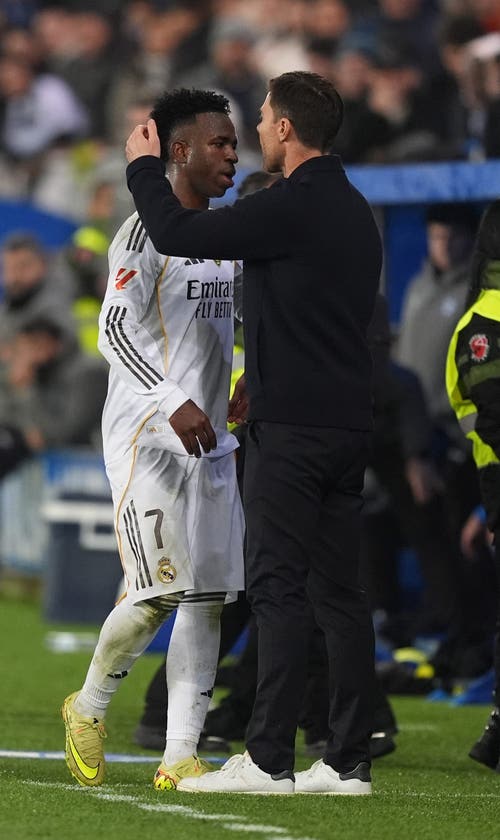 Vini Jr. Says He 'Couldn't Connect' With Xabi Alonso; Defends Mbappe Partnership