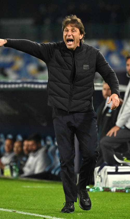 Napoli President Responds To Antonio Conte's Links with Italian National Team Job