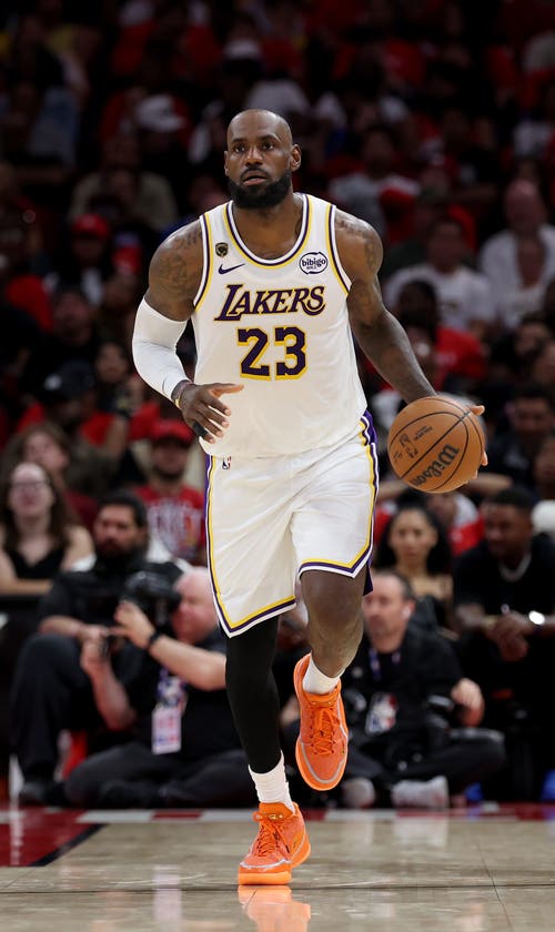 Kalshi Promo Code FOXSPORTS: Get a $10 Trade Bonus for Lakers vs Rockets or Any Game Tonight