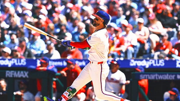 Schwarber, Harper Hit Back-to-Back Home Runs to Lead Phillies Over Diamondbacks