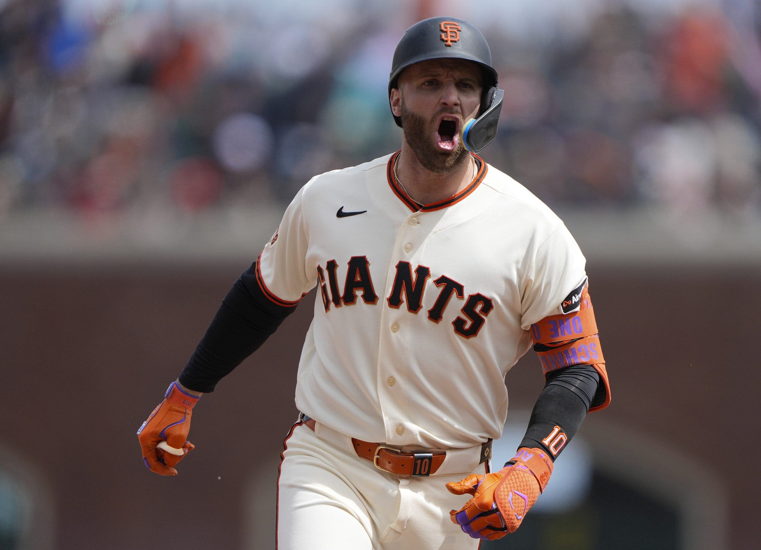 Ildemaro Vargas Leads MLB in Batting Average with .382, Surprising Diamondbacks Infielder — image 3