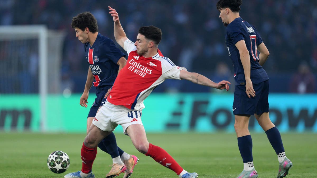 Paris Saint-Germain v Arsenal FC - UEFA Champions League 2024/25 Semi Final Second Leg
