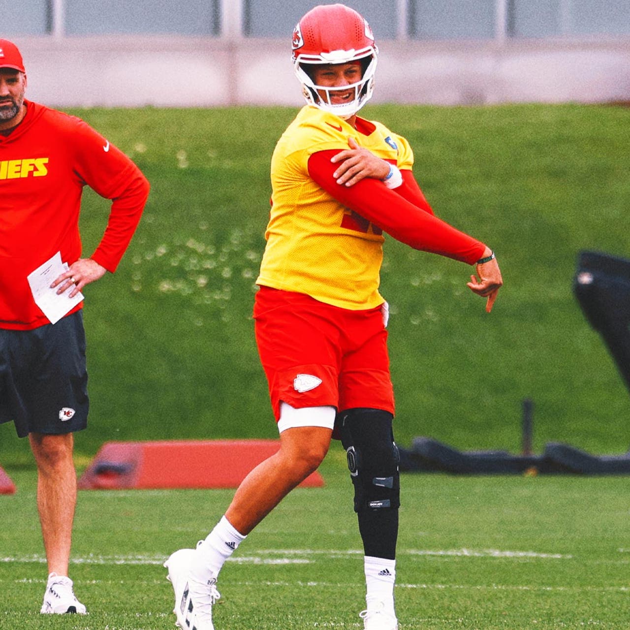 Patrick Mahomes Participates in Chiefs Voluntary Workouts, Targets Week 1  Return | FOX Sports