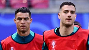 MANCHESTER UNITED Trending Image: 'Global Union' Rooting For Ronaldo To Win 2026 World Cup, Portugal Teammate Says