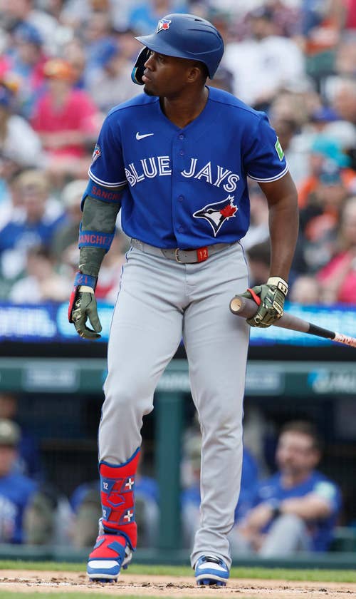 Blue Jays' OF Jesús Sánchez Suffers Right Wrist Bruise From Fan-Thrown Ball