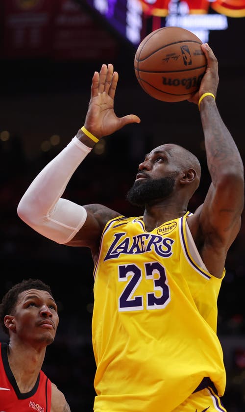 Dabble Promo Code FOX: Get a $10 No Deposit Bonus for Cavaliers vs. Pistons, Lakers vs. Thunder Game 1