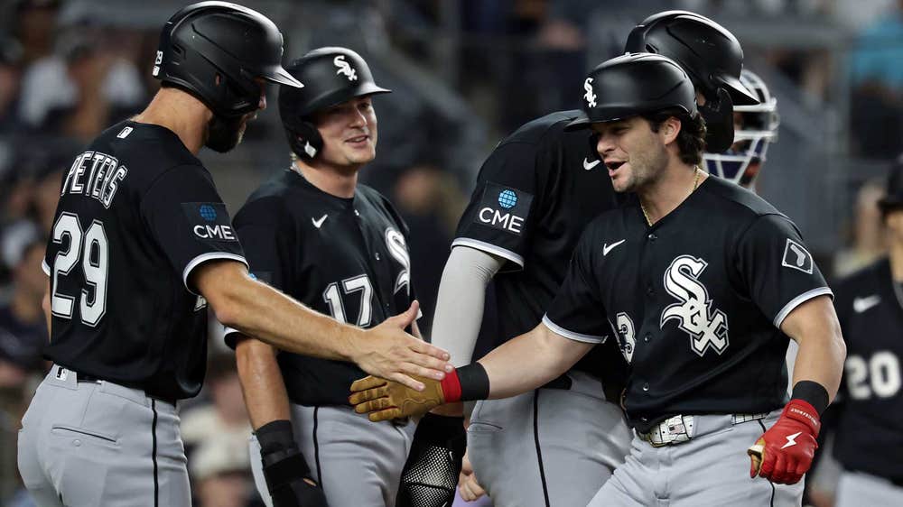 White Sox Stop Nine-Game Bronx Skid With Andrew Benintendi’s Pinch-Hit Grand Slam