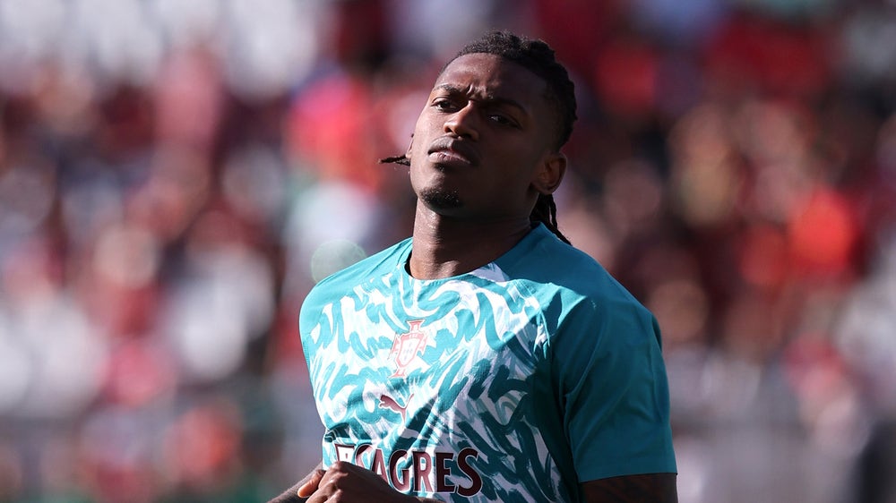 Portugal's Rafael Leão Sent Off For Punching In World Cup Warmup Win Over Chile