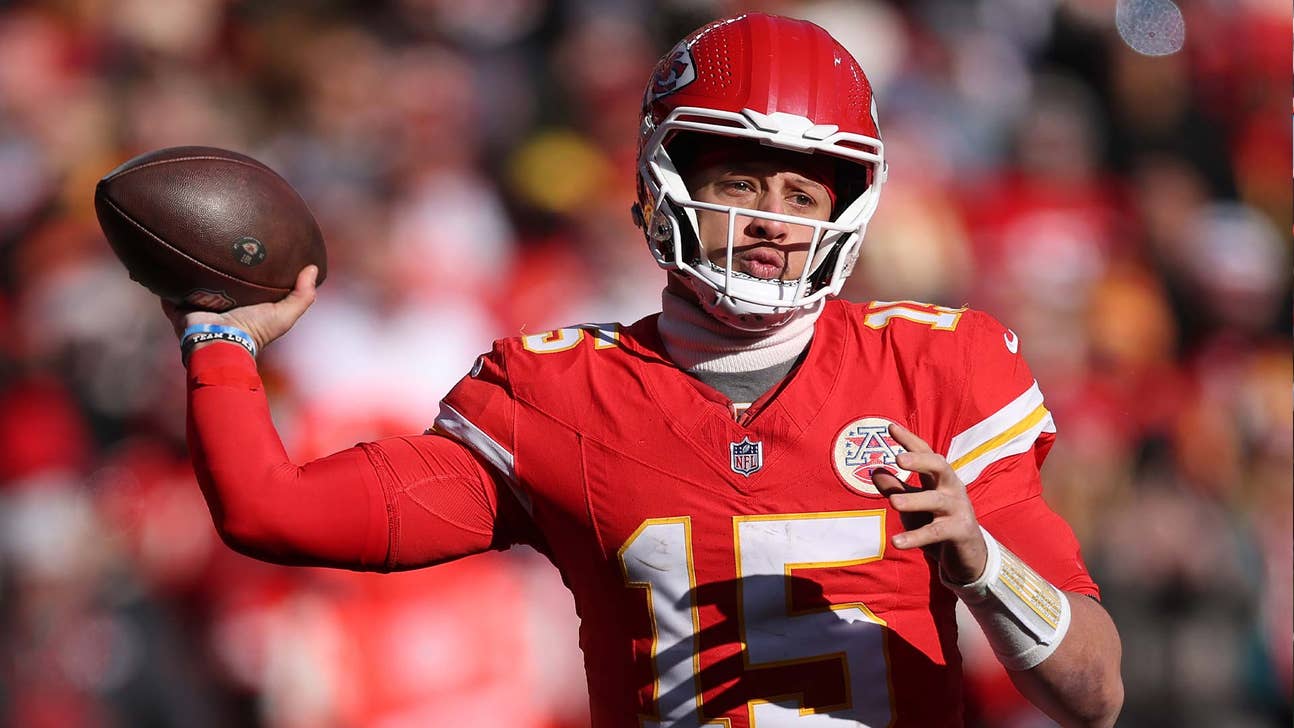 Chiefs Star Patrick Mahomes Signs Extension Reportedly Worth Over $500M