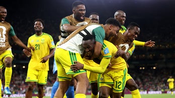 South Africa Reaches World Cup Knockout Round For First Time, Will Face Canada