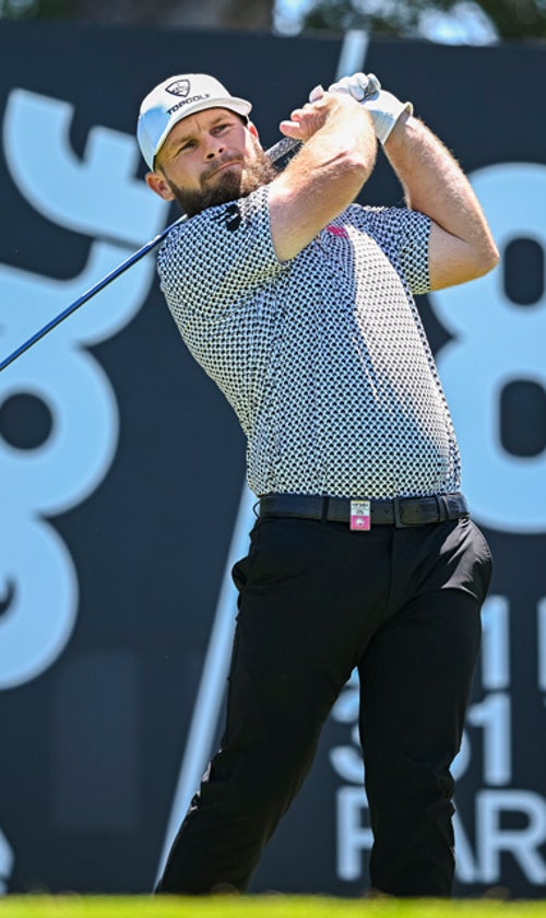 Tyrrell Hatton Takes Command In Round 2 Of LIV Golf Andalucía