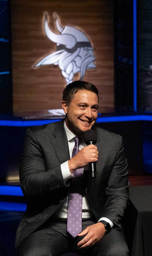 Vikings Introduce Former Seahawks Executive Nolan Teasley As New General Manager