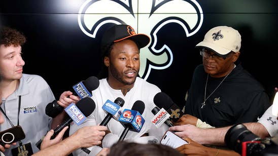 Alvin Kamara Attends Saints OTAs Amid Backfield Restructuring and Trade Interest