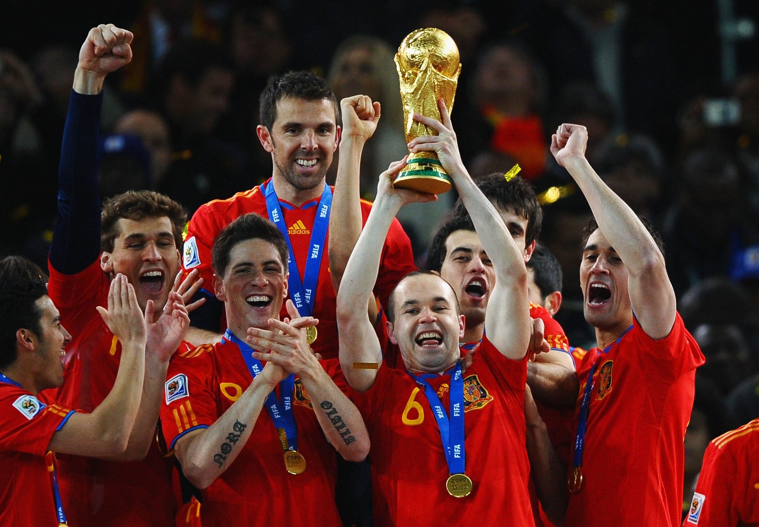 The 2010 Spain team remains the standard. (Photo by Laurence Griffiths/Getty Images)