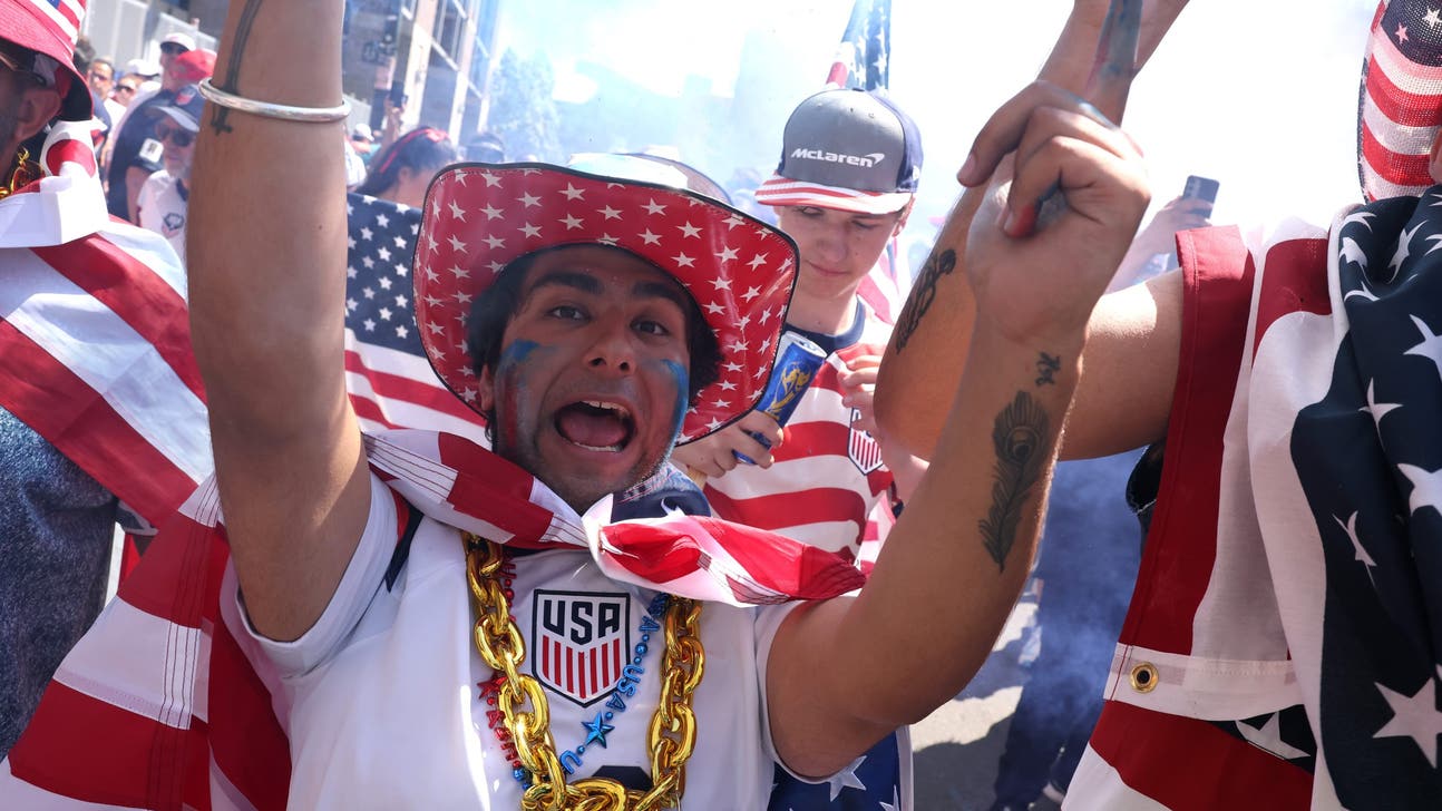 USA Fans Take Over Seattle: Best Fan Moments From USMNT-Belgium