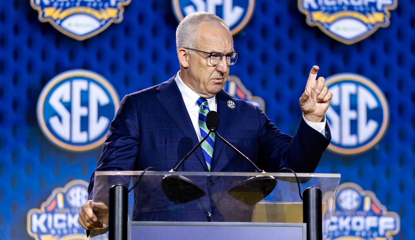 College Football Offseason Buzz: 5-Star Texas CB John Meredith III Reclassifies