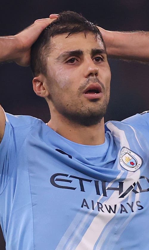 Real Madrid Contact Manchester City To Deny Rodri Transfer Reports