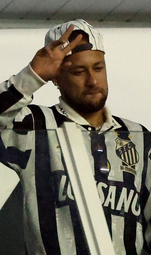 High Stakes Absentee: Neymar Misses Club's Big Game, Seen At Poker Tournament