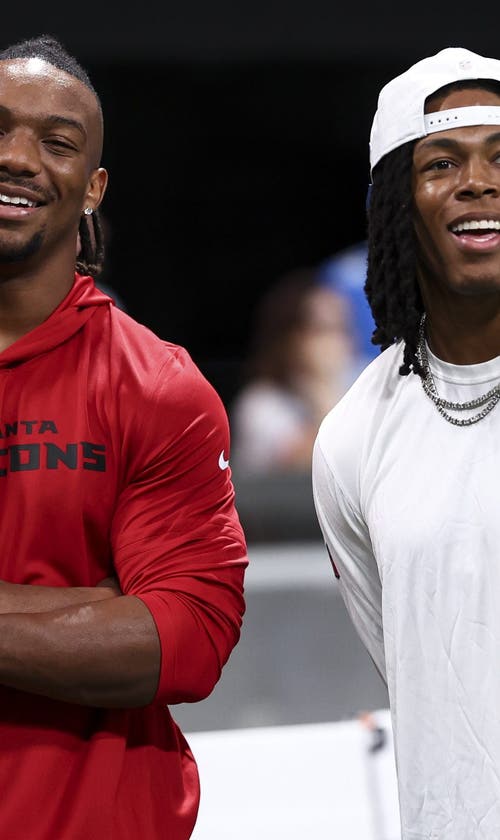 Jahmyr Gibbs, Bijan Robinson Holding In: Here's What To Know About RBs Situations