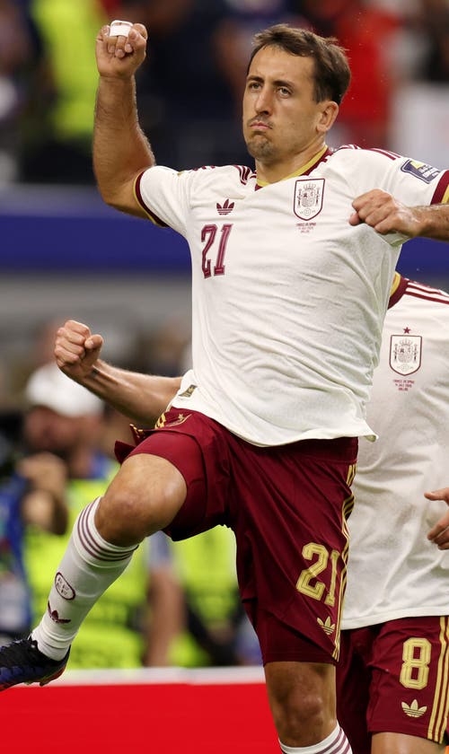 2026 World Cup Odds: Spain Awaits Winner of Argentina-England In Final