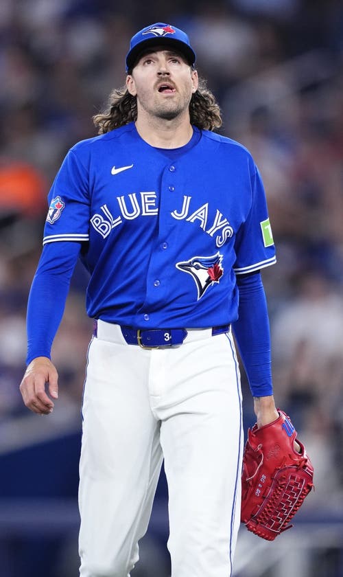 Cubs Get Pitching Help, Acquire RHP Kevin Gausman From Blue Jays