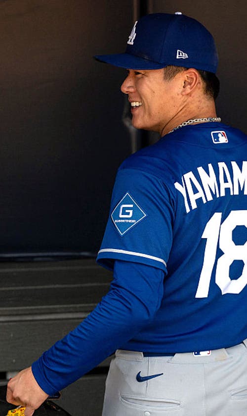 How to Watch MLB Today: Schedule, TV, Streaming for Dodgers-Mets, Mariners-Rangers, Padres-Marlins