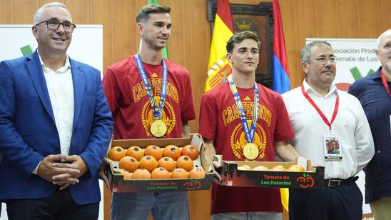 Spain's Fabian Ruiz, Gavi Get Their Weight In Tomatoes After World Cup Win