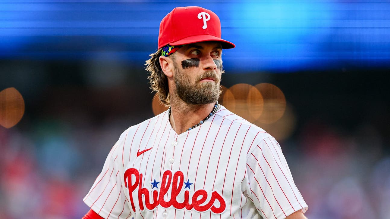 Bryce Harper Reportedly Moving Back To Outfield After Phillies Acquire Luis Arraez