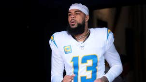 NFL Trending Image: WR Keenan Allen Back For Another Year, Will Reportedly Sign With Colts