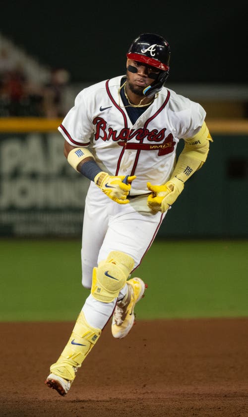 Betr Promo Code FOXSPORTS: Up to $200 in Bonuses + a Free Picks Available for MLB Bettors