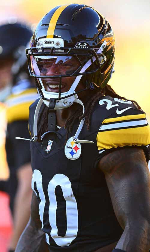 Packers Make Another Trade, Reportedly Land RB Kaleb Johnson From Steelers