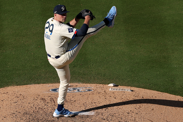 FOX Saturday Baseball Stays Hot with 3,079,000 Viewers, Most-Watched MLB Telecast of the Week on Any Network