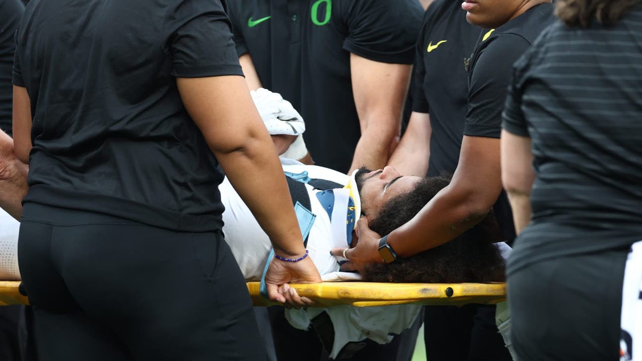 Oregon QB Dante Moore Carted Off Field After Scary Hit To The Head