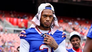 HOUSTON TEXANS Trending Image: Bills Standout WR DJ Moore Departs Game vs. Lions (Shoulder, Stinger), Ruled Out