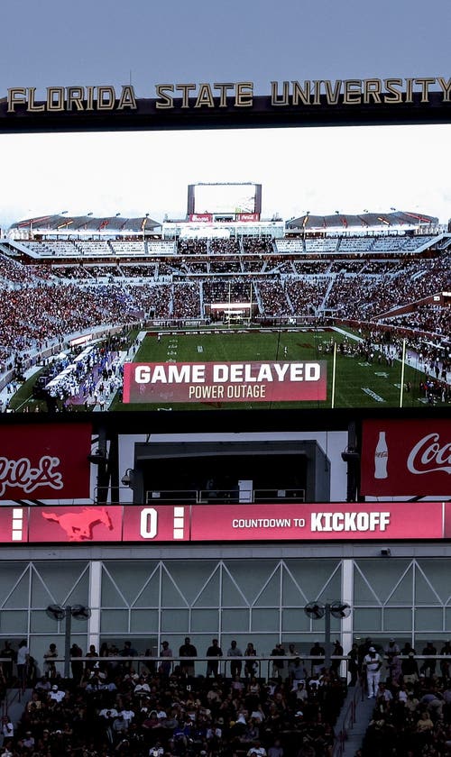 SMU-Florida State Kicked Off With Only Some Lights, No Replay After Power Outage