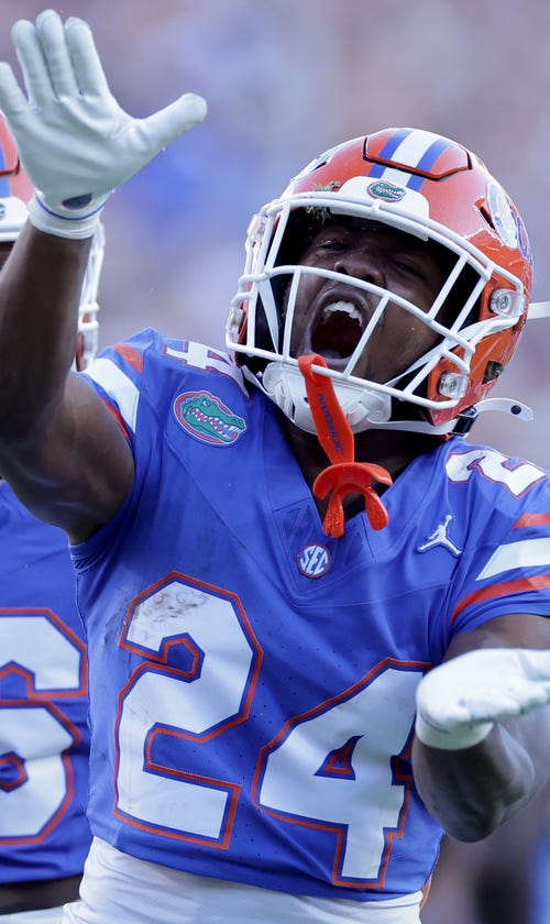 AP Top 25: Florida Surges Into Top 10; Texas, Georgia Remain At Top