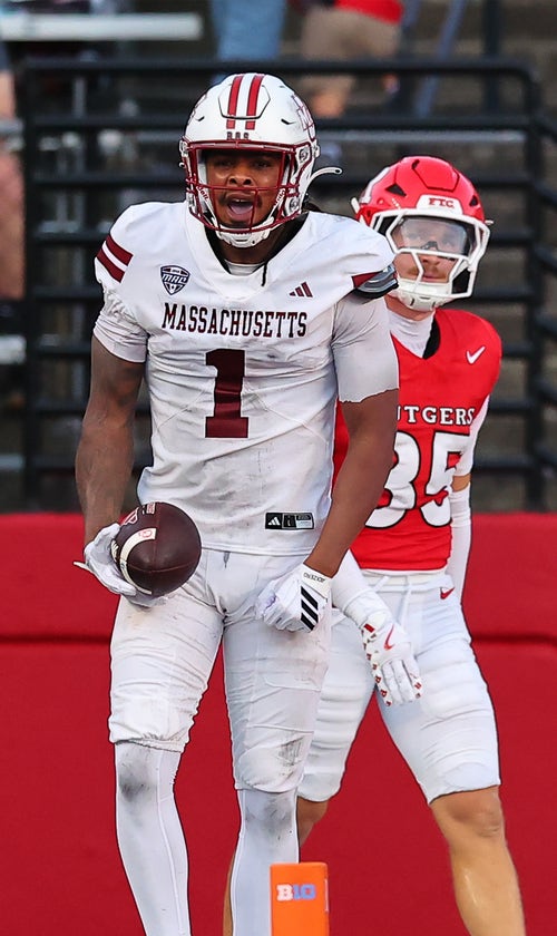 UMass Delivers Shocking Week 1 Upset Over Rutgers On The Road