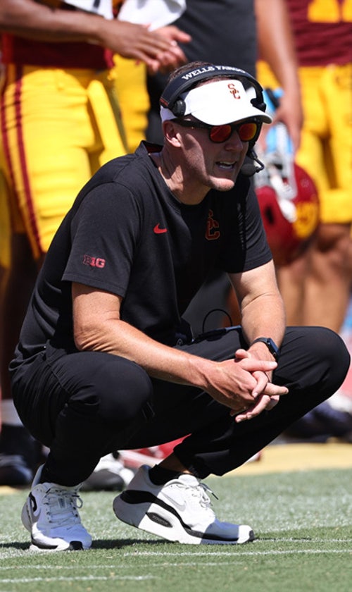 USC HC Lincoln Riley: Negative Trojans Crowd Notion A 'False Narrative'