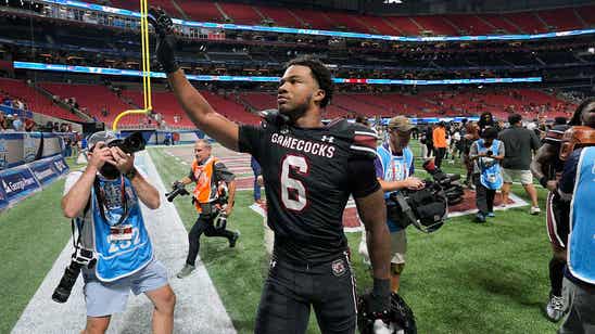Shane Beamer Suspends South Carolina Star Pass Rusher Dylan Stewart Indefinitely